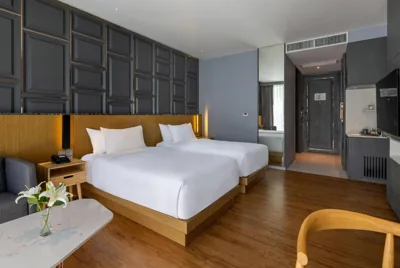 Camera Deluxe Twin accessibile per persone con mobilità ridotta - non fumatori — Wyndham Grand Nai Harn Beach Phuket